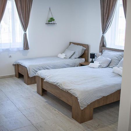 Barka Vendeghaz Aggtelek Apartment Ngoại thất bức ảnh